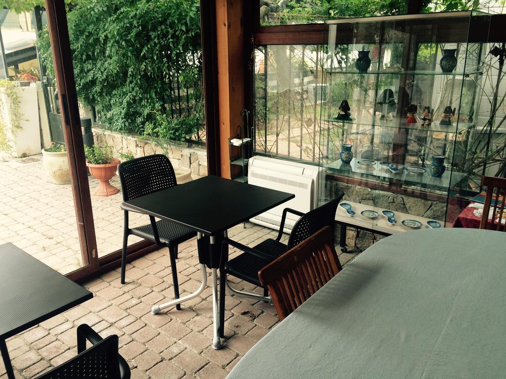 Bramasole Bed and Breakfast Quartu SantʼElena Exteriör bild