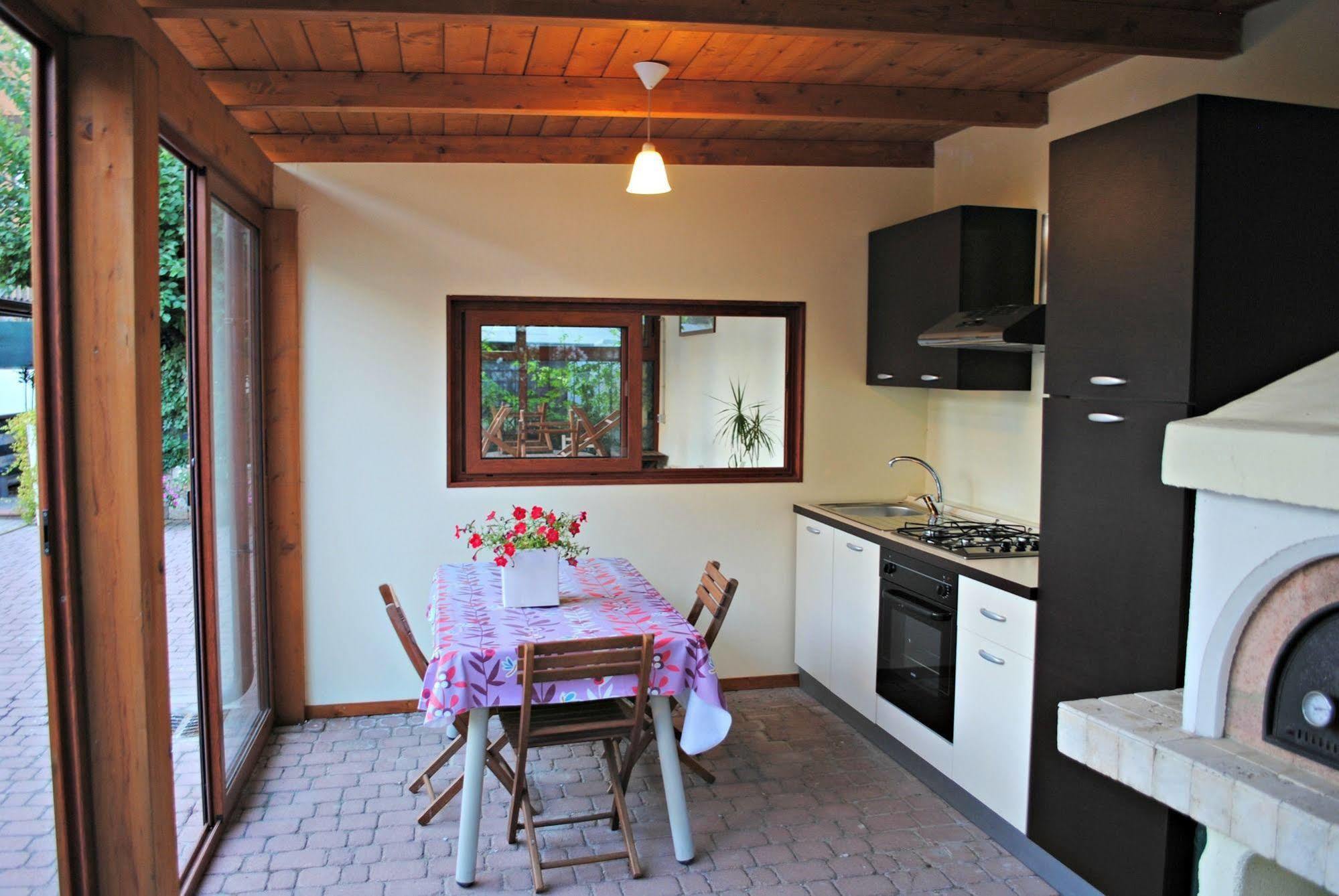 Bramasole Bed and Breakfast Quartu SantʼElena Exteriör bild